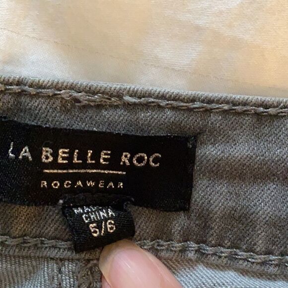 La Belle Roc Skinny Distressed Patched Jeans 5/6 - Picture 13 of 15